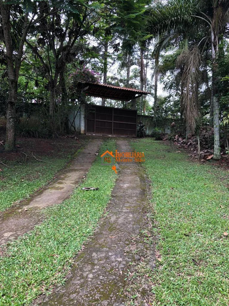 Imagem Casa com 6 dormitórios à venda, 300 m² por R$ 1.290.000,00 - Fazenda Velha - Arujá/SP