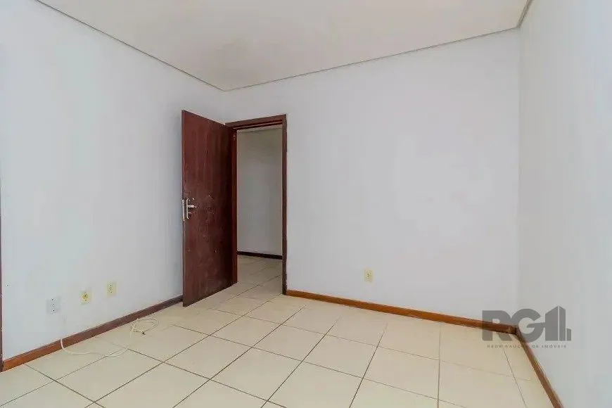 Imagem Casa 110m² - 3 dormitórios, 1 vaga no bairro Aberta dos Morros