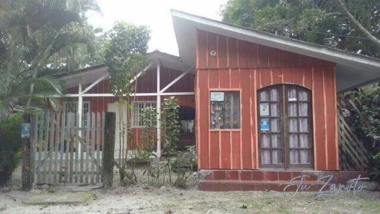 Imagem POUSADA A VENDA NA ILHA DO MEL COM 430M³ COM DUAS CASAS