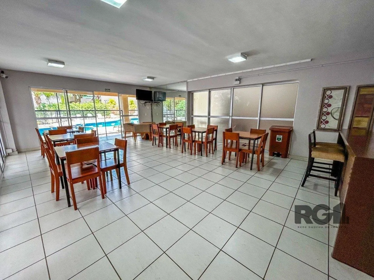 Imagem APARTAMENTO, 3 DORMITÓRIO, 1 SUÍTE, 1 VAGA, BAIRRO CAMAQUÃ, PORTO ALEGRE-RS
