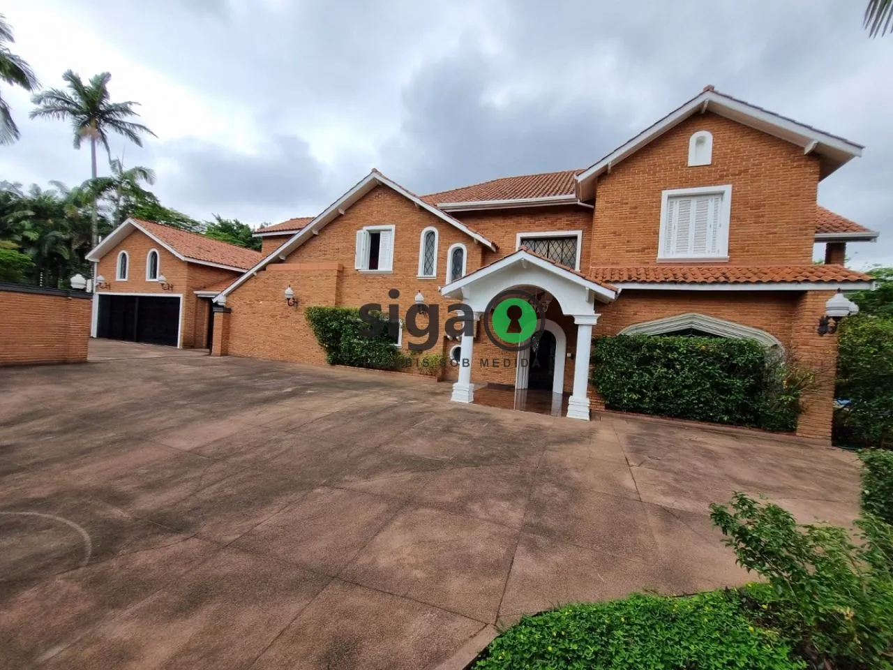 Foto do imóvel Casa para Venda ou Aluguel no Jardim América com 5 quartos e 1355m²