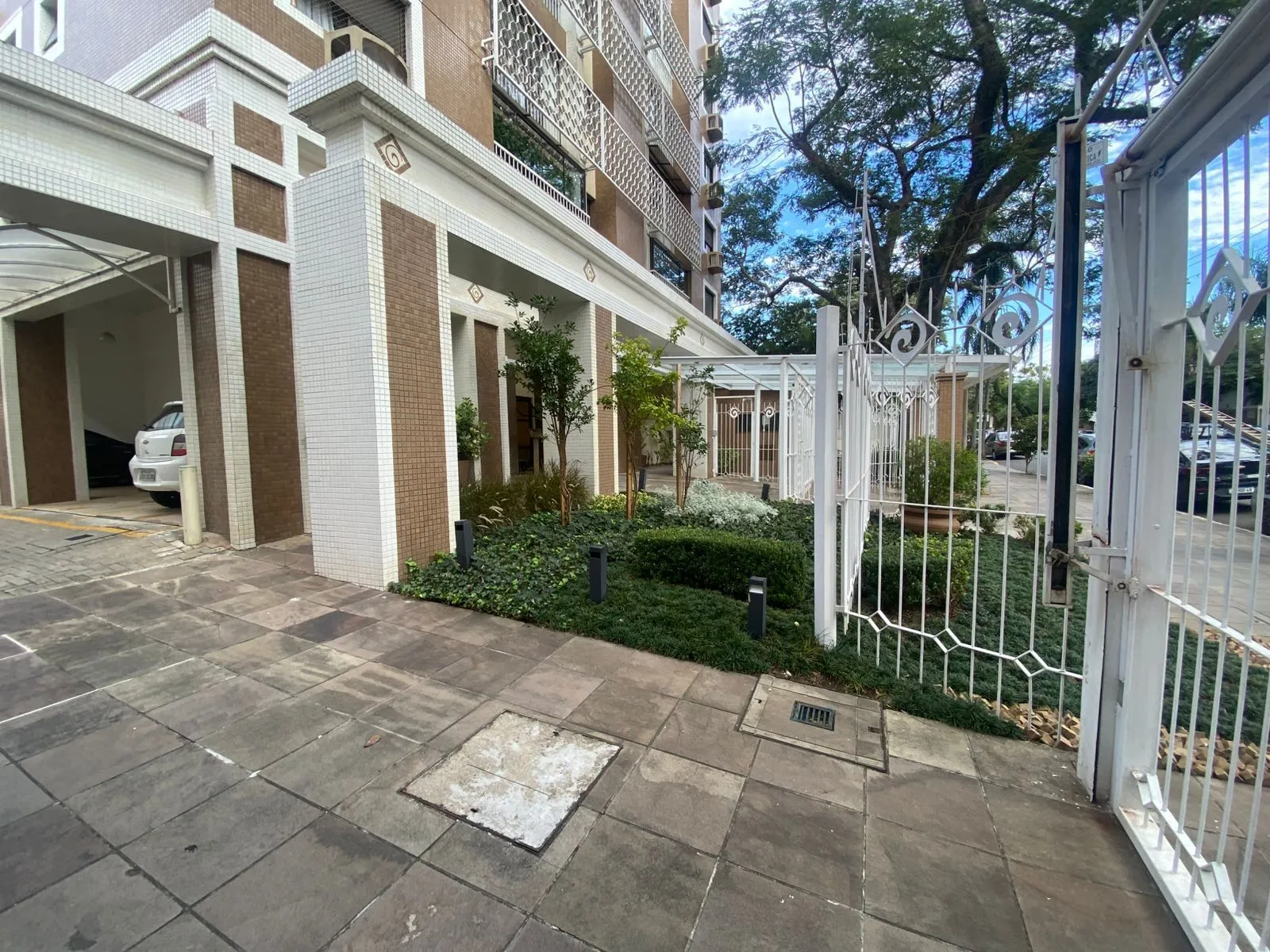 Imagem Apartamento 105 m2 3 dormitorios sendo 1 suite vaga dupla menino deus