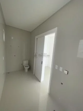 Imagem Cobertura Triplex frente mar em Balneário camboriú.