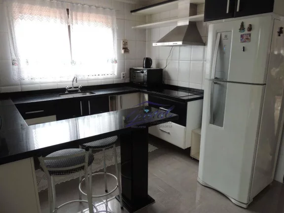 Imagem Casa com 4 dormitórios à venda, 318 m² por R$ 1.269.000,00 - Granja Carneiro Viana - Cotia/SP