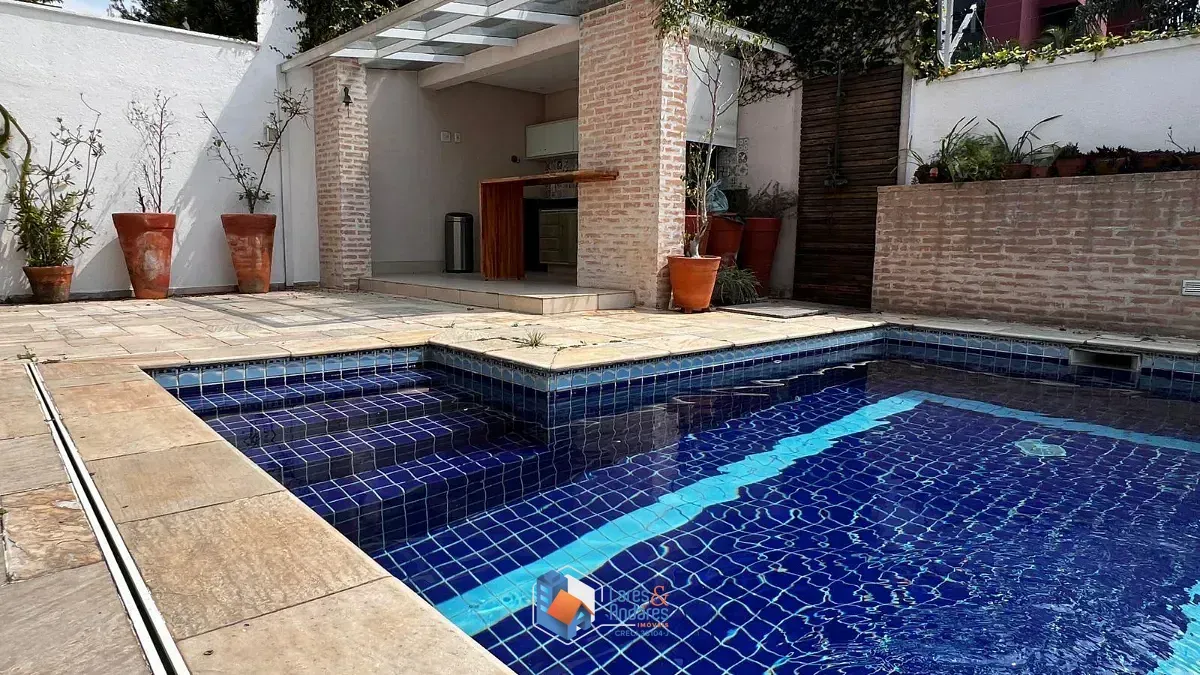 Imagem Casa em condomínio para venda em Morumbi com 4 quartos, sendo 4 suítes, 354m²