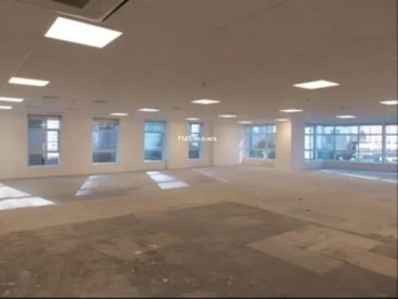 Imagem Mobiliado Conjunto Comercial Vila Nova Conceição 311,50m², 9 vagas