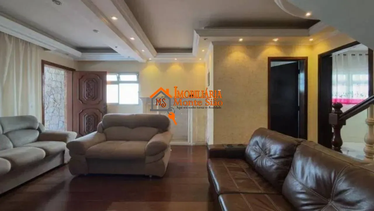 Imagem Sobrado com 3 dormitórios à venda, 292 m² por R$ 880.000 - Jardim Santa Bárbara - Guarulhos/SP