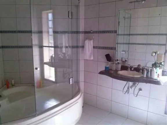 Imagem Casa com 3 Quartos à Venda, 250 m² em Primeira Linha - Criciúma