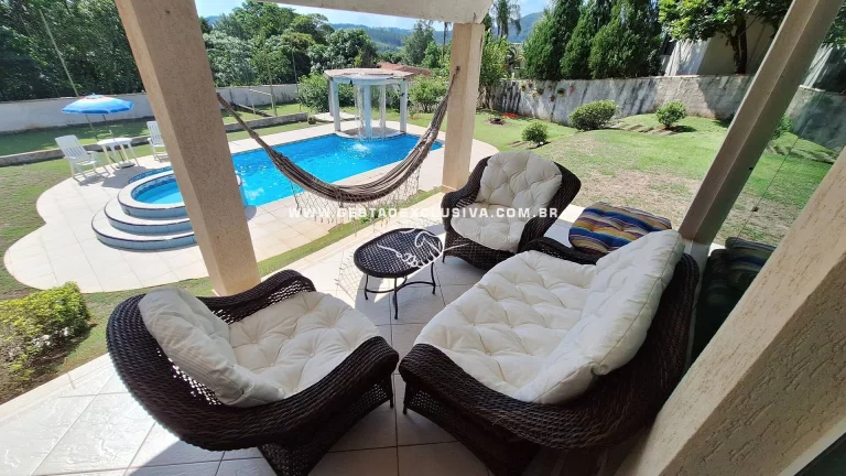 Foto do imóvel CHÁCARA Condomínio 4 Suítes, Piscina com bar molhado Campo de Futebol.