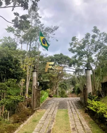 Imagem PEDRA AZUL / DOMINGOS MARTINS. CONDOMÍNIO FECHADO. PROPRIEDADE ESCRITURADA E REGISTRADA.