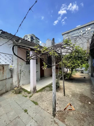 Imagem Casa com Lojas e Salas Comerciais no Horto - Ipatinga - COD 1525