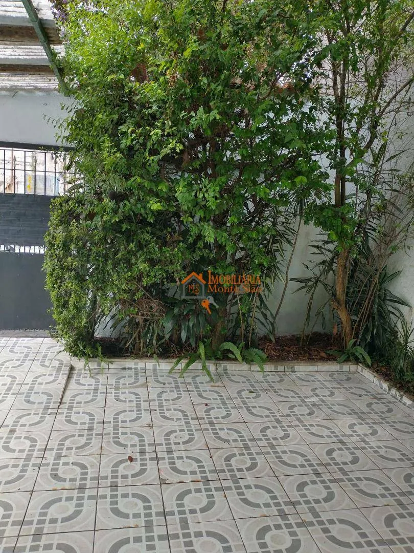 Imagem Sobrado com 3 dormitórios à venda, 300 m² por R$ 689.000,00 - Cidade Jardim Cumbica - Guarulhos/SP