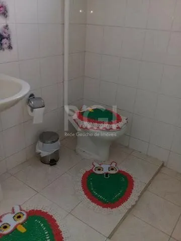 Imagem Sobrado para Venda - 440m², 8 dormitórios, sendo 3 suites, 4 vagas - Harmonia
