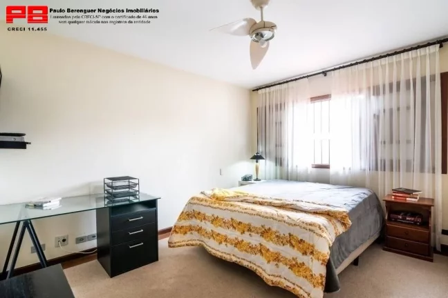 Imagem Sobrado 4 dormitórios 300m² - Vila Madalena