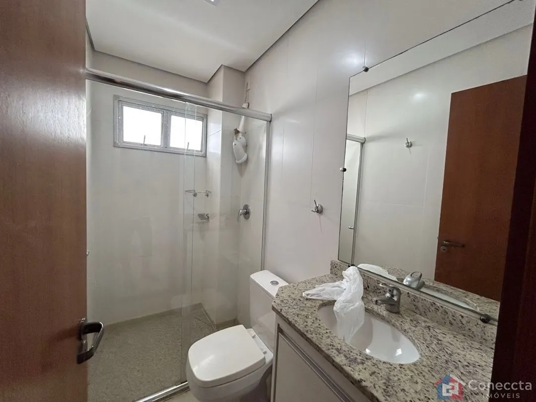 Imagem Apartamento com 2 dormitórios para alugar, 75 m² por R$ 2.800,00 - Centro - Patos de Minas/MG