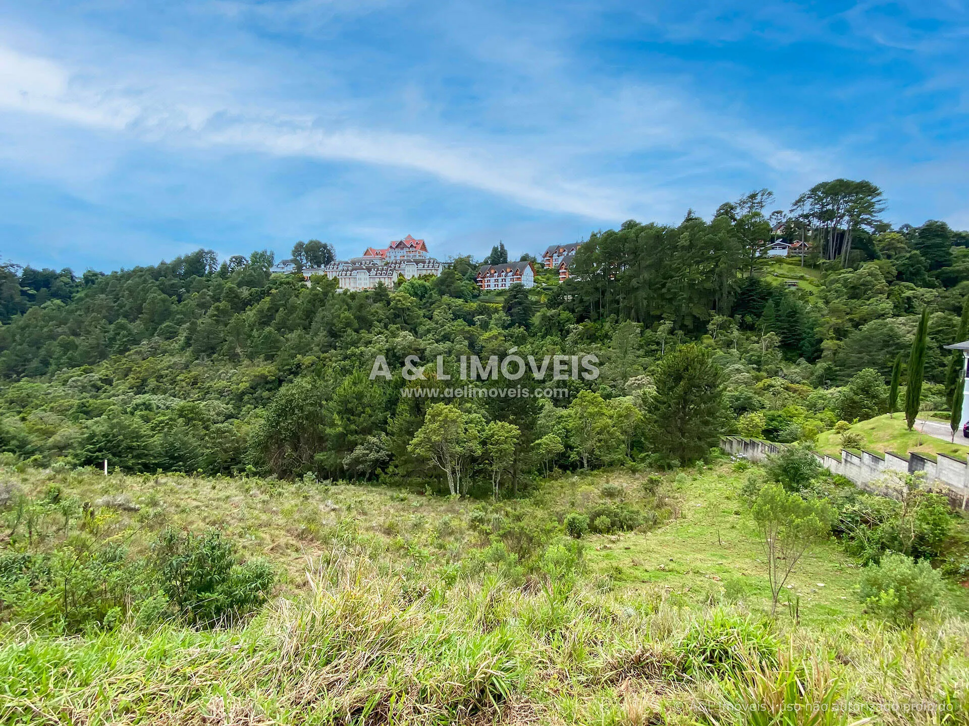 Imagem Lote à venda no Alto do Capivari com acesso por via asfaltada