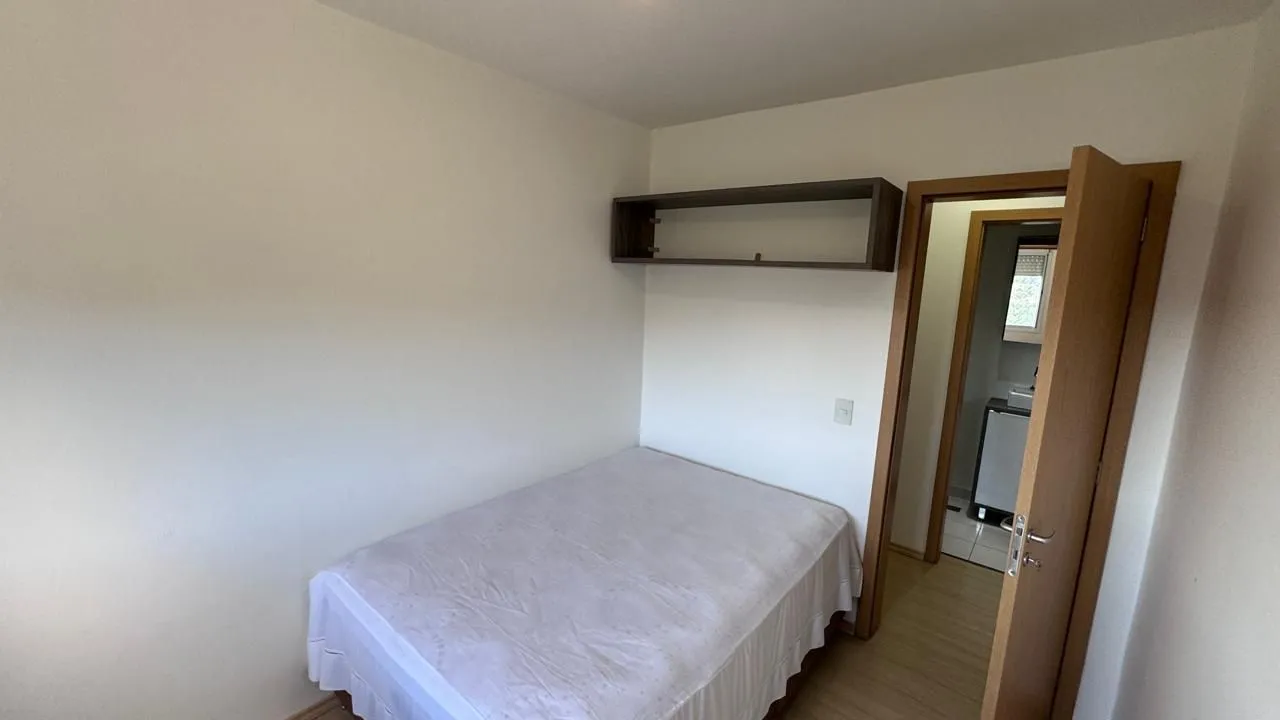 Imagem Excelente apartamento semi mobiliado, com vaga e infra completa
