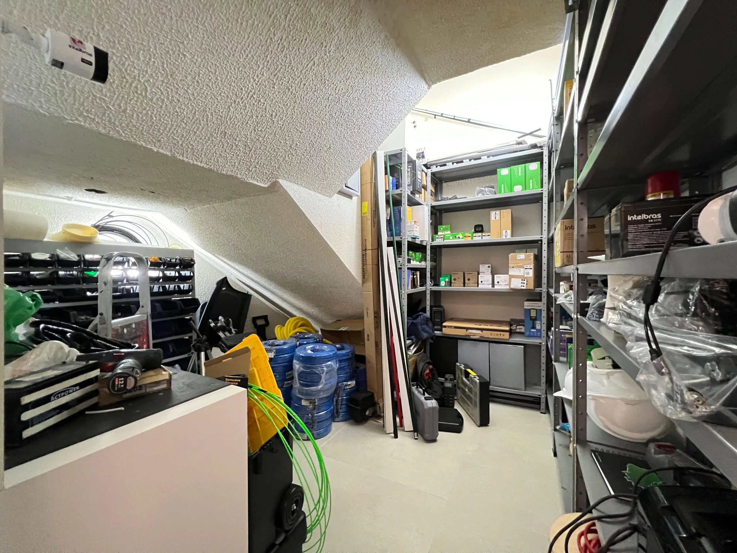 Imagem Sala Comercial à venda com 100m2 por R$ 1.900.000,00