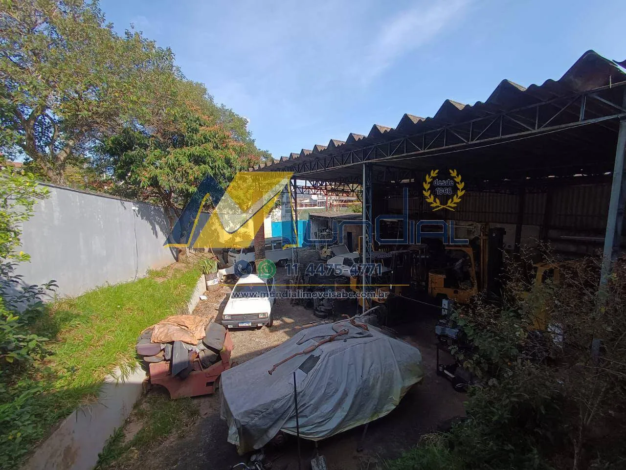 Imagem OPORTUNIDADE DE LOCAÇÃO: GALPÃO E 7 SALAS EM TERRENO DE 476 M²