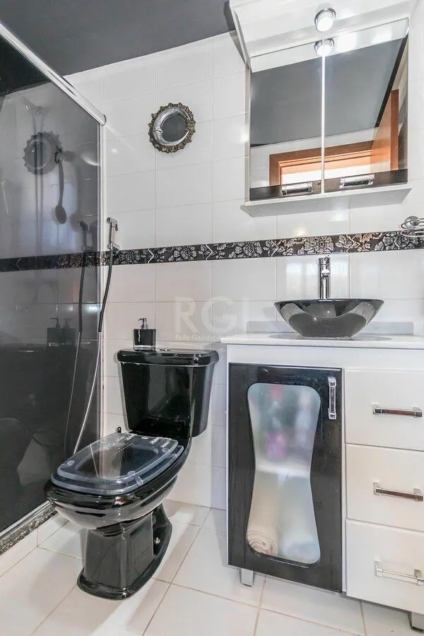 Imagem Apartamento para Venda - 73.42m², 3 dormitórios, sendo 1 suites, 1 vaga - Partenon