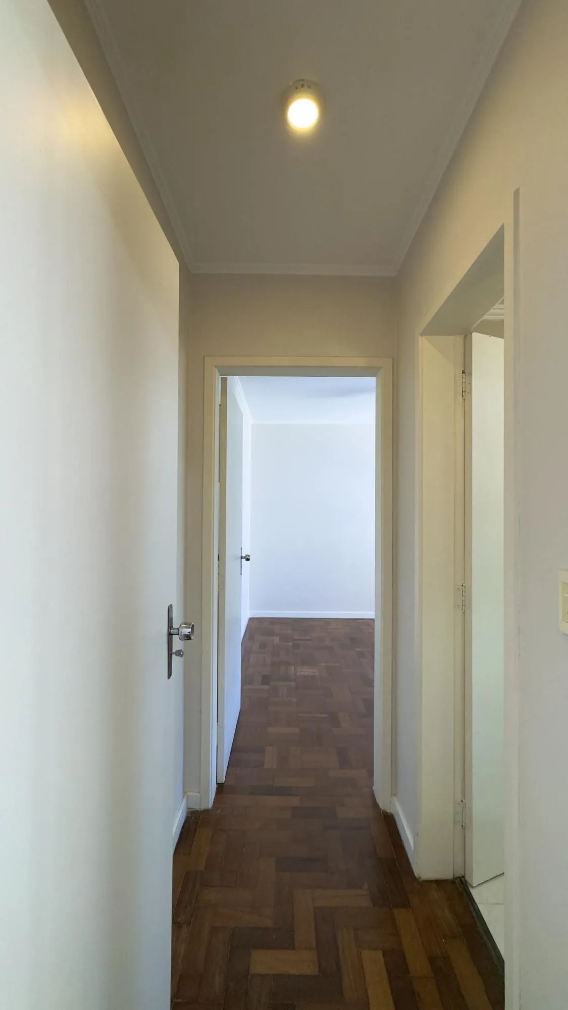 Imagem Apartamento 1 dormitório, super amplo, com vaga de garagem no Centro Histórico