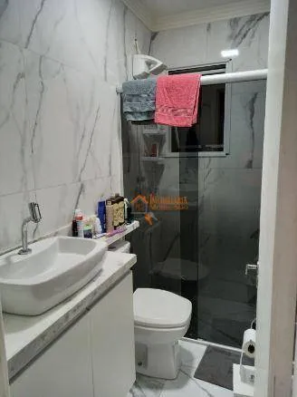 Imagem Sobrado com 3 dormitórios à venda, 120 m² por R$ 650.000,00 - Jardim Célia - Guarulhos/SP