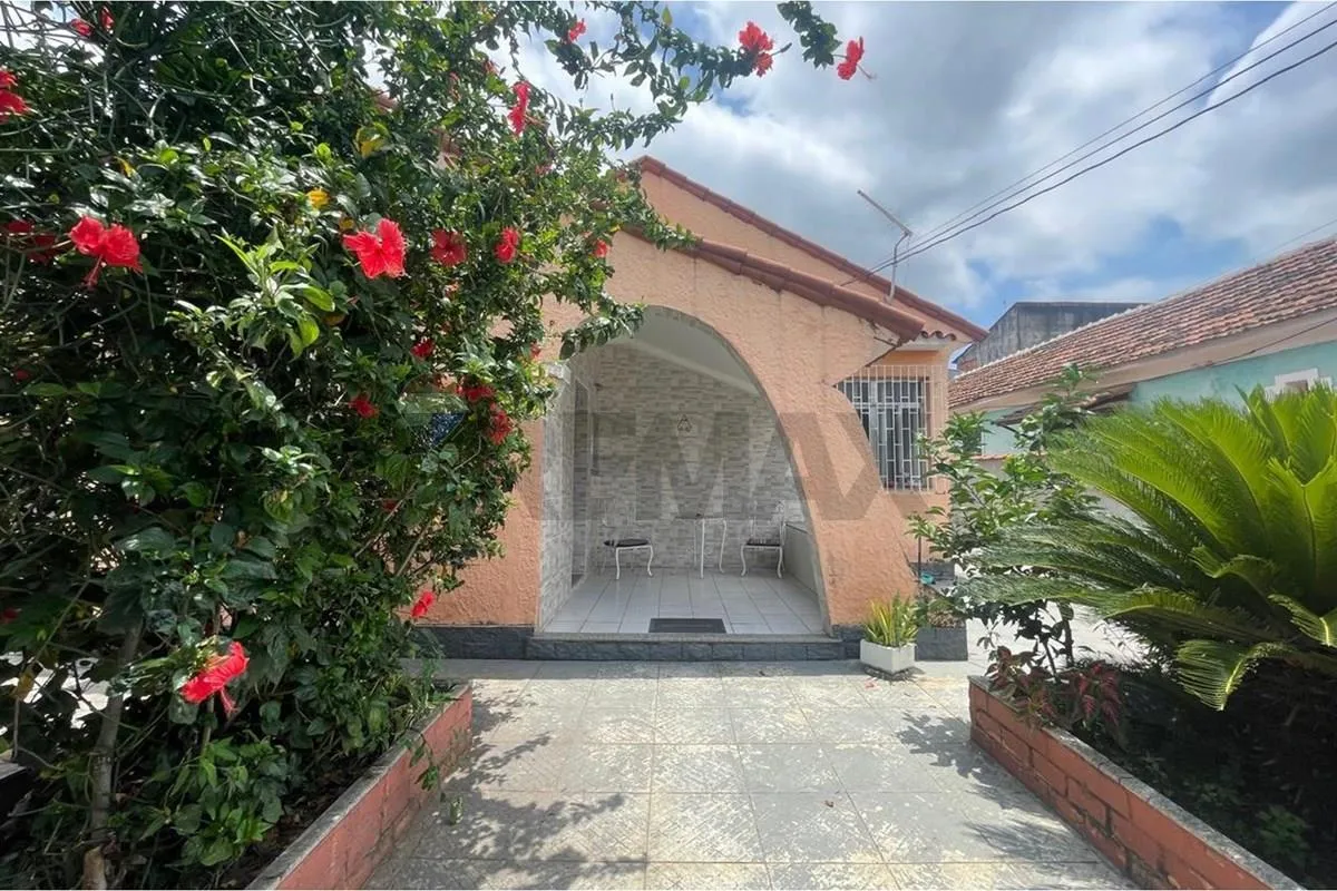 Imagem Casa Espetacular em Marechal Hermes.