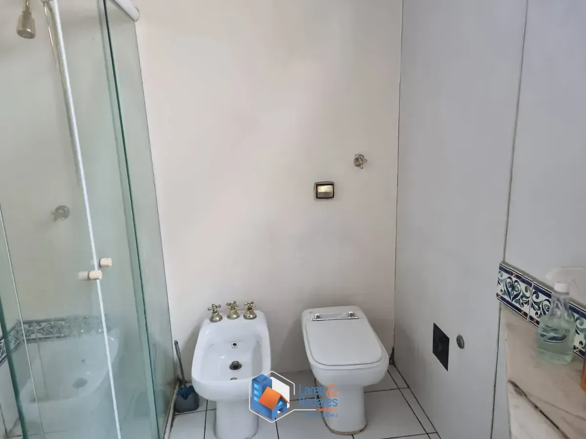Imagem Casa de vila para venda em Chácara Monte Alegre com 3 quartos, sendo 1 suíte, 194m²