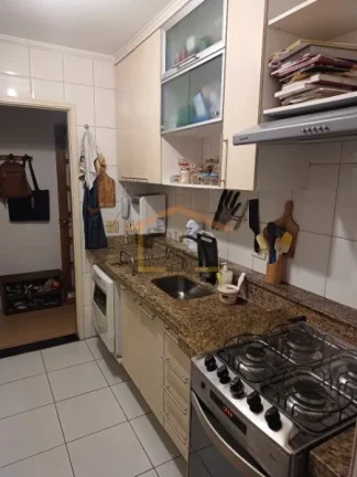 Imagem Apartamento, 2 dormitórios, sendo 1 suíte, sala para 2 ambientes, sacada, cozinha com armários, 2...