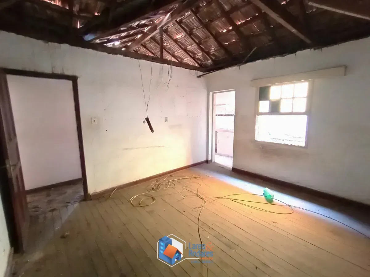 Imagem Sobrado para venda em Vila Mariza Mazzei com 7 quartos, 476,200m²