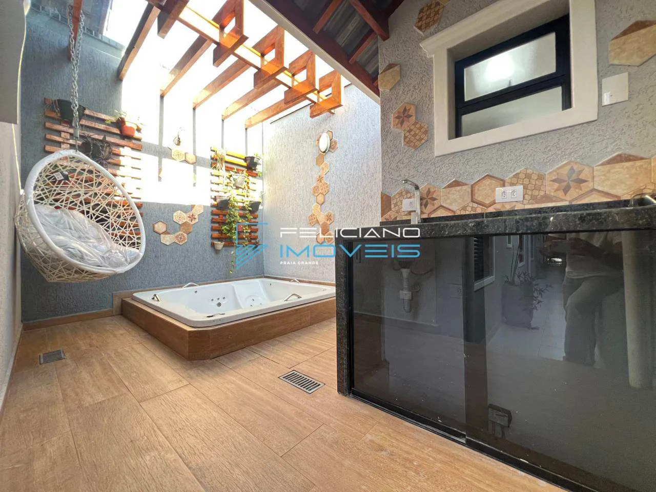 Imagem Casa com 3 quartos, Caiçara, Praia Grande - R$ 998 mil, Cod: 4739