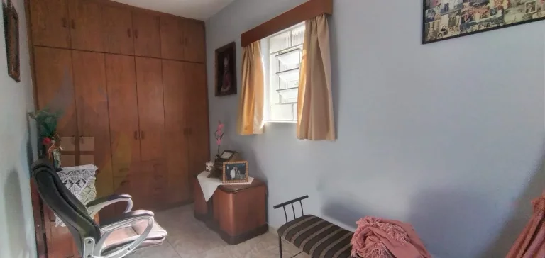 Imagem Casa de 2 dormitórios sendo 1 suíte, 3 banheiros, 2 vagas, com 131m² em Taboão, São Bernardo do Campo