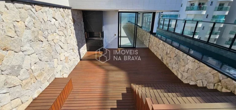 Foto do imóvel COBERTURA DUPLEX A VENDA - 4 SUITES E 5 VAGAS - PRAIA BRAVA - ITAJAI/SC em Rua Conselheiro Júlio Kumm