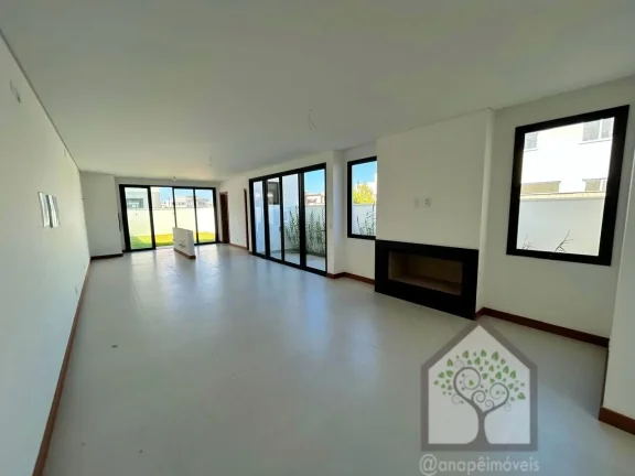 Imagem Casa 3 suítes a 800 m da praia no Campeche
