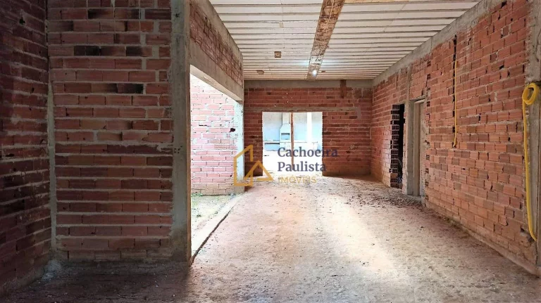 Imagem Casa em construção à venda, com 3 dormitórios - 270 m² - Embaú - Cachoeira Paulista/SP