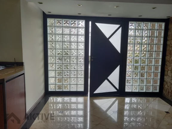 Imagem Casa de Condomínio em Alphaville - Santana de Parnaíba, SP