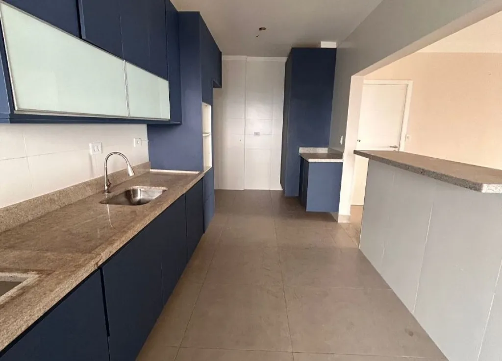 Imagem APARTAMENTO COM 145,00 m² - GUILHERMINA - PRAIA GRANDE SP