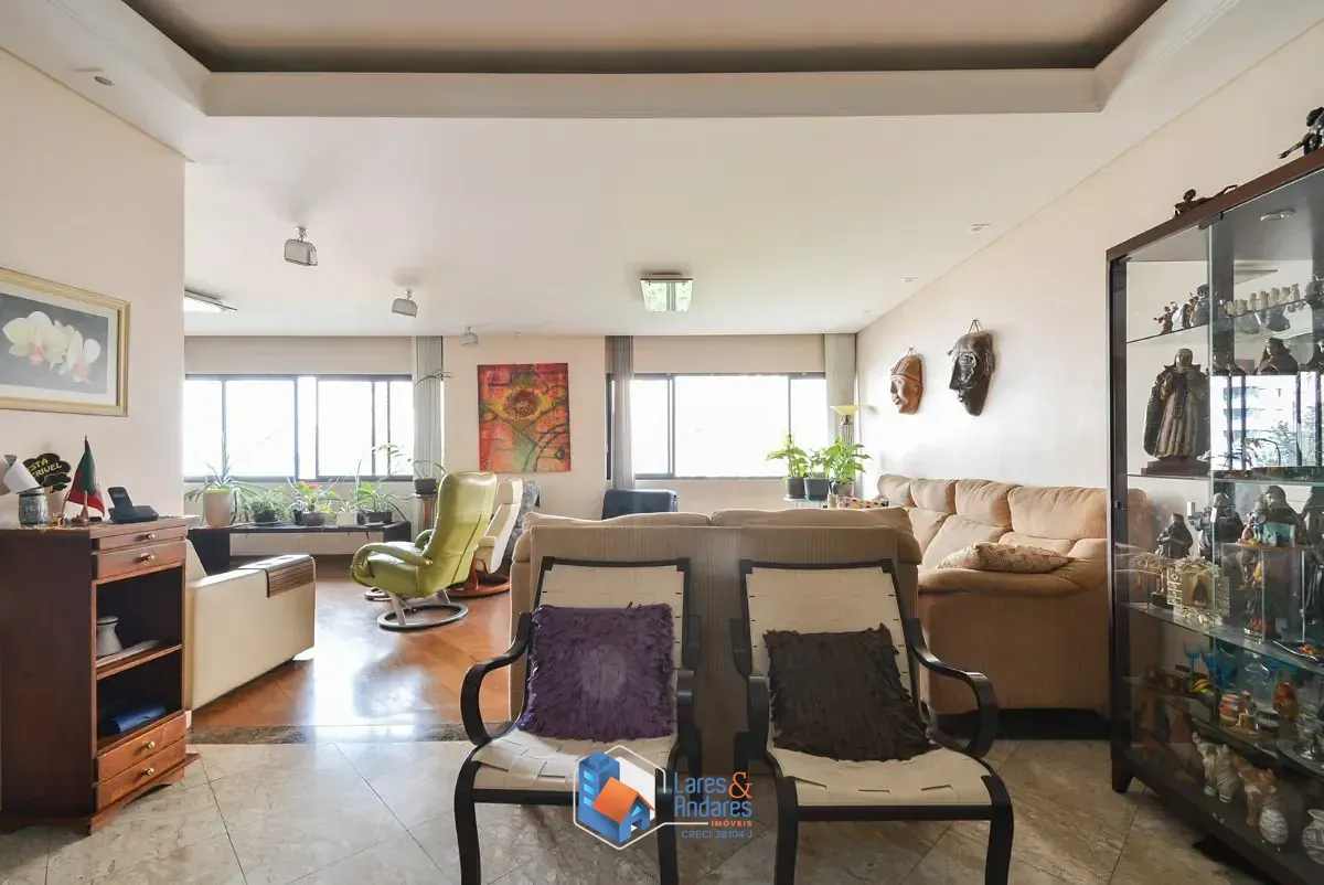 Imagem Apartamento para venda em Morro dos Ingleses com 3 quartos, sendo 2 suítes, 220m²