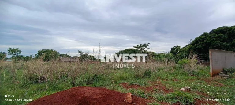 Imagem Terreno com Sobrado em construção