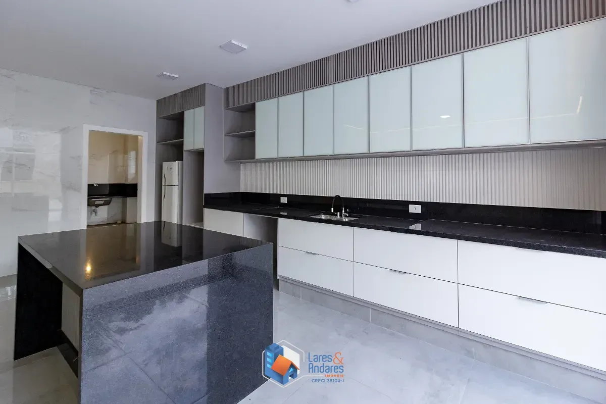 Imagem Sobrado para venda em Jardim Prudência com 4 quartos, sendo 4 suítes, 362m²