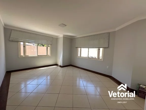 Imagem Casa de Luxo para Locação em Barreiras-BA, Bairro Aratu: 3 Quartos, sendo 3 Suítes, closet, 3 Salas, 6 Banheiros, 2 Vagas, 479,99 m².