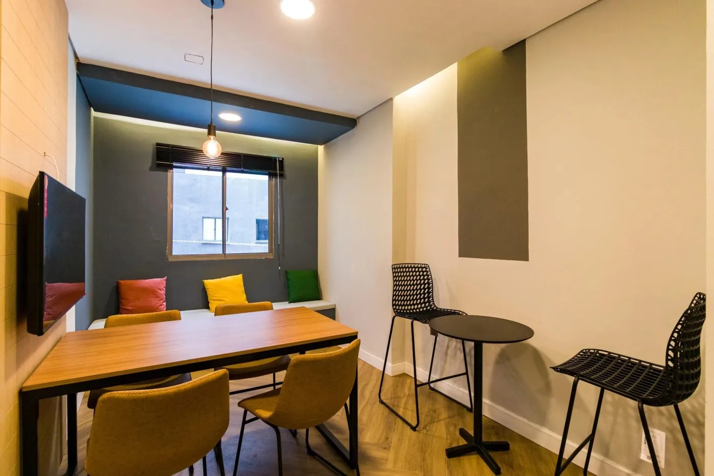 Imagem Apartamento para Locação em São Paulo, Vila Andrade, 2 dormitórios, 1 banheiro
