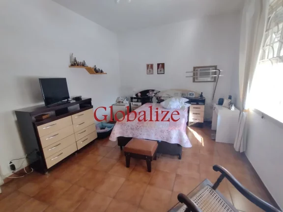 Imagem Sobrado à venda com 3 dormitórios e 1 vaga no bairro do Macuco em Santos por R$ 850.000,00