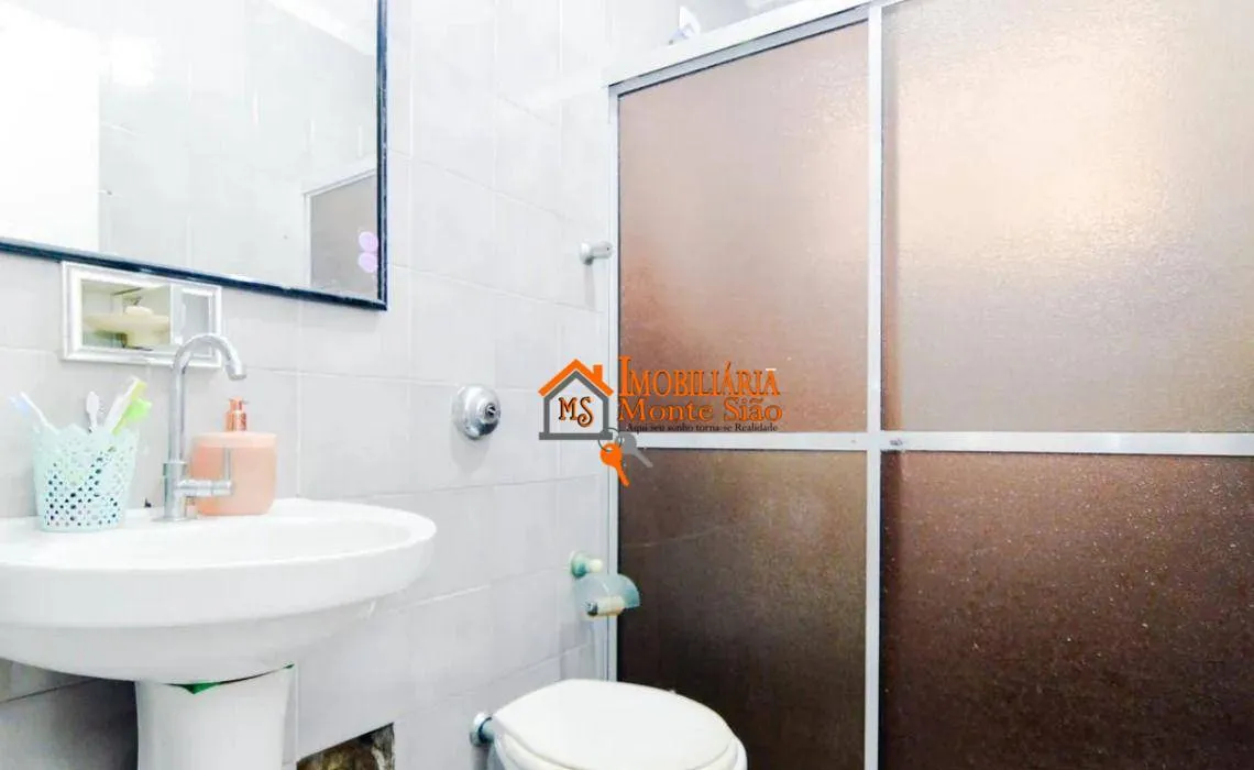 Imagem Sobrado com 3 dormitórios à venda, 170 m² por R$ 795.000,00 - Jardim Cocaia - Guarulhos/SP