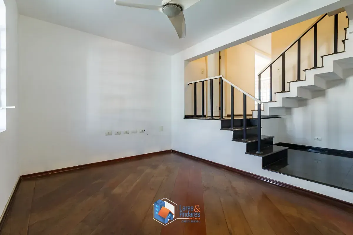 Imagem Casa para venda em City América com 4 quartos, sendo 3 suítes, 340m²