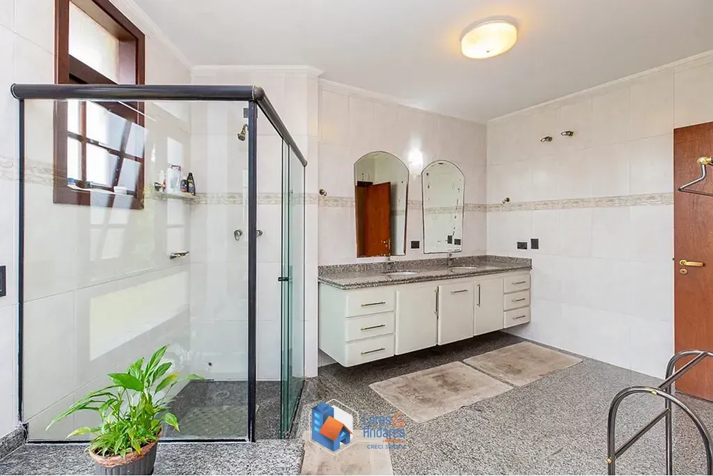 Imagem Casa em Condomínio à venda 5 Quartos 3 Suites 3 Vagas 425M² Morumbi São Paulo - SP