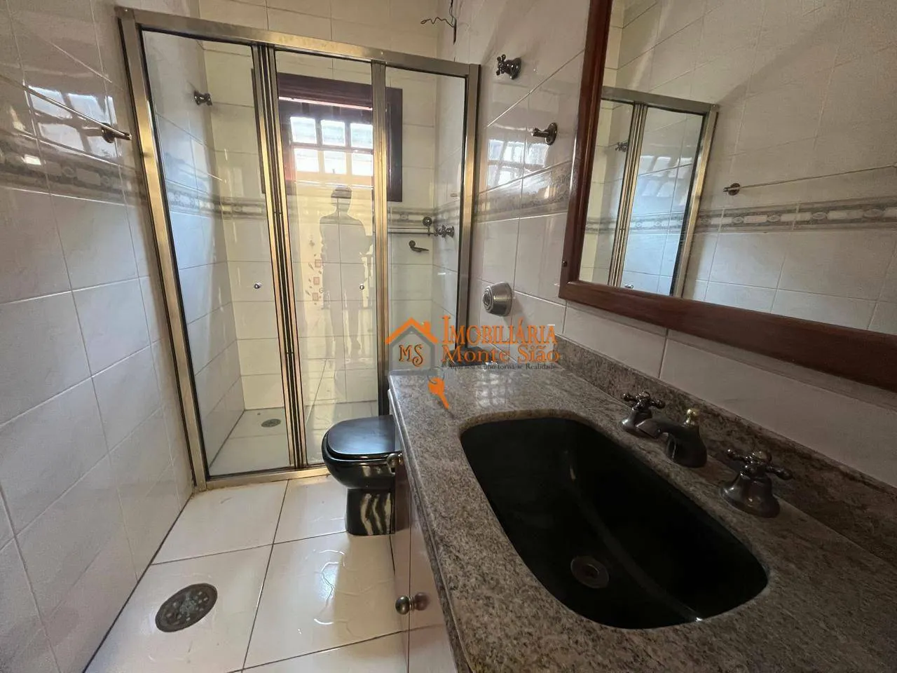 Imagem Sobrado com 6 dormitórios à venda, 372 m² por R$ 1.550.000,00 - Vila Rosália - Guarulhos/SP