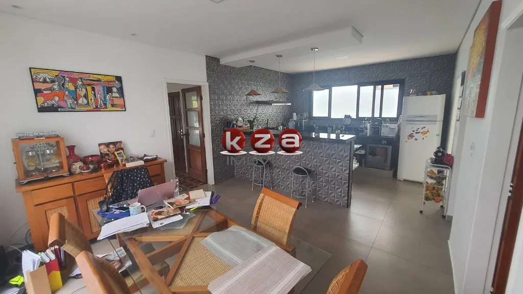 Imagem Casa térrea em Valinhos para venda com 3 dormitórios sendo 2 suítes com edícula de 2 dormitórios
