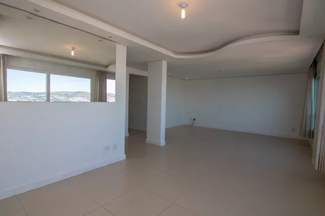 Imagem Apartamento à venda em Porto Alegre, Petrópolis, com 3 quartos, 123m2