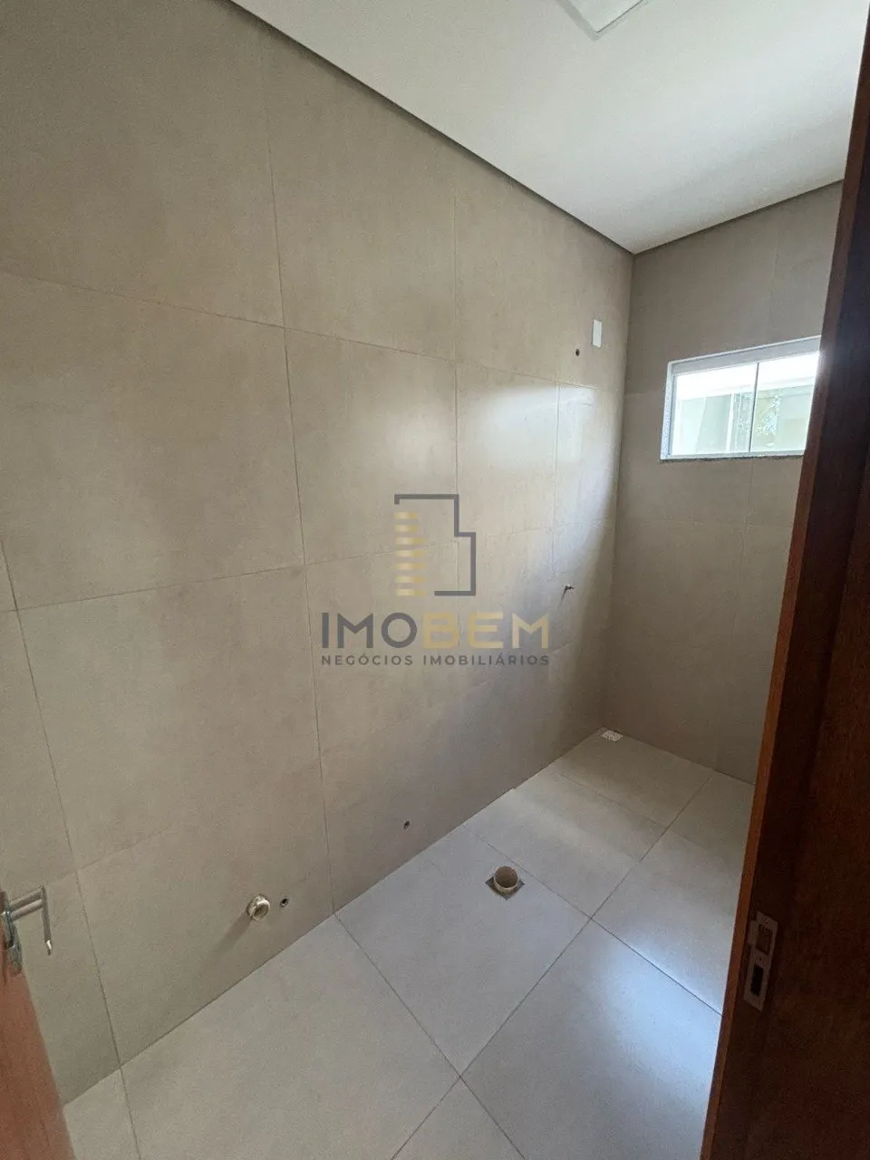 Imagem Excelente casa à venda no Parque Amazonas, em Sinop. 

Com uma área total de 160 m², esta residê...